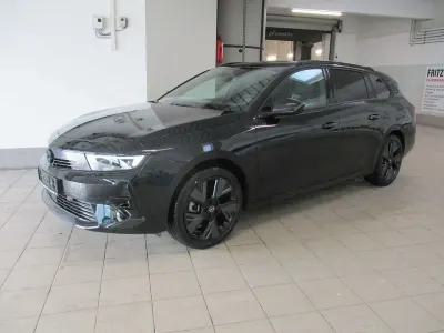 Neu Opel Astra 114 kW (156 PS) 2025 Schwarz Kleinwagen