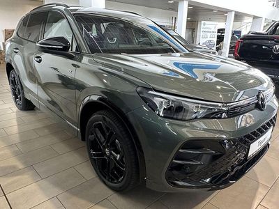 Nuova VW Tiguan R-line 272 CV (200 kW) 2026 Verde SUV