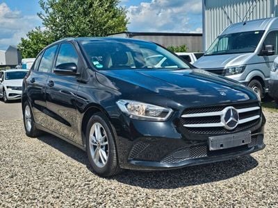 Mercedes B180