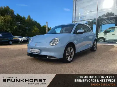 Second-hand Ora Funky Cat 300 Pro 125 kW (171 CP) 2023 Albastru Hatchback