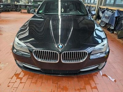 Gebraucht BMW 525 218 PS (160 kW) 2012 Schwarz Kombi