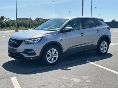 Gebraucht Opel Grandland X Edition 131 PS (96 kW) 2018 Grau SUV