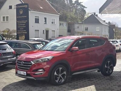 Gebraucht Hyundai Tucson Style 141 PS (103 kW) 2017 Rot SUV
