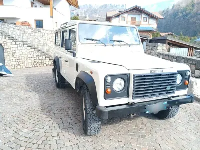 Gebraucht Land Rover Defender 122 PS (89 kW) 2007 Weiß SUV