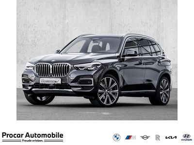 Grau Gebraucht 2022 BMW X5 xLine SUV | 53.990 € (Fairer Preis)