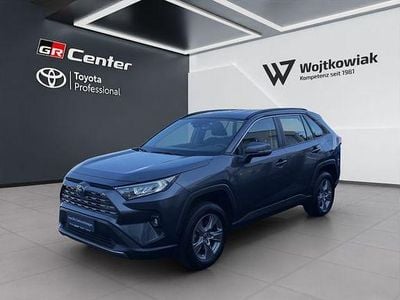 Gebraucht Toyota RAV4 Hybrid Comfort 218 PS (160 kW) 2022 Grau SUV