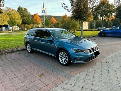 Gebraucht VW Passat GTE 218 PS (160 kW) 2018 Blau Kombi