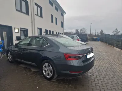 Gebraucht Skoda Superb Ambition 156 PS (114 kW) 2020 Grau Limousine
