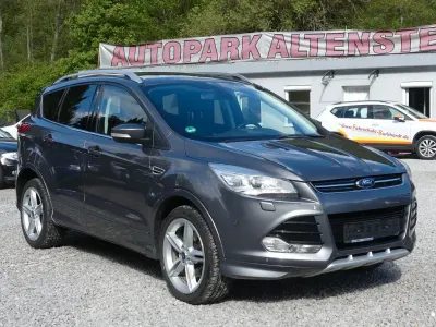 Gebraucht Ford Kuga Individual 163 PS (119 kW) 2014 Grau SUV