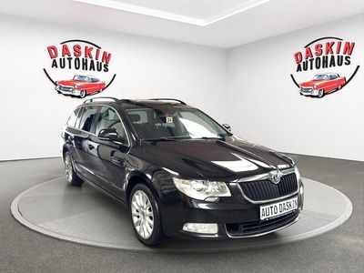 Gebraucht Skoda Superb Exclusive 140 PS (102 kW) 2013 Schwarz Kombi