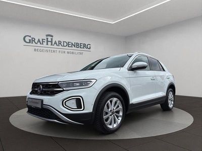 Second-hand VW T-Roc Style 150 CP (110 kW) 2024 Alb SUV