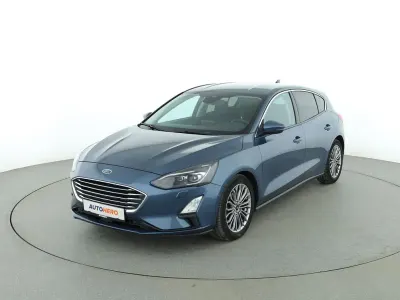 Gebraucht Ford Focus Titanium 125 PS (91 kW) 2018 Blau Limousine