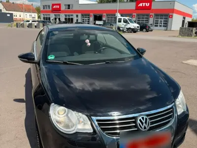 Gebraucht VW Eos 123 PS (90 kW) 2010 Schwarz Cabrio
