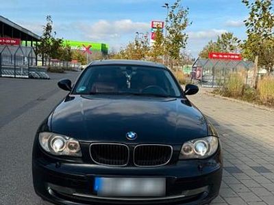 Gebraucht BMW 118 2009 Schwarz Kleinwagen