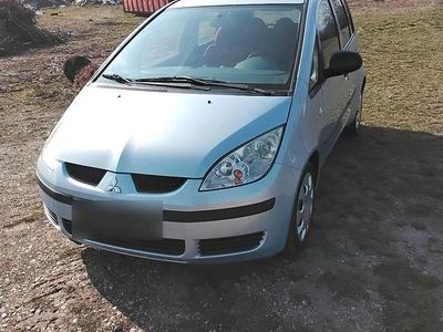 Gebraucht Mitsubishi Colt Basis 95 PS (69 kW) 2005 Silber Kleinwagen