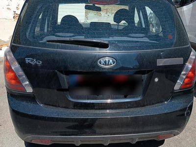 Usata Kia Rio 75 CV (55 kW) 2010 Nero Utilitaria