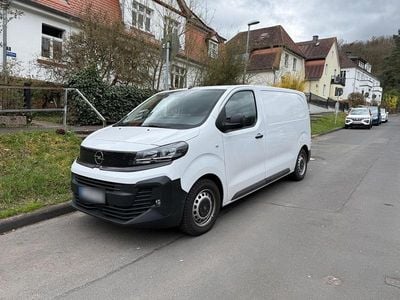 Gebraucht Opel Vivaro 120 PS (88 kW) 2025 Weiß Van / Kleinbus