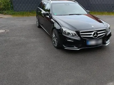 Gebraucht Mercedes E350 Avantgarde 252 PS (185 kW) 2014 Schwarz Limousine