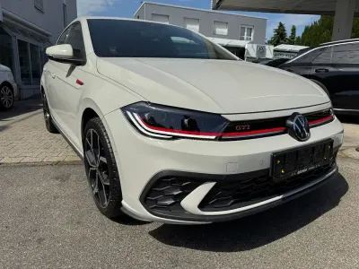 Neu VW Polo GTI 207 PS (152 kW) 2026 Grau Kleinwagen