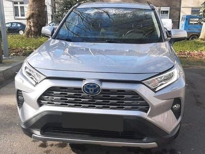 Gebraucht Toyota RAV4 Hybrid 218 PS (160 kW) 2019 Grau SUV