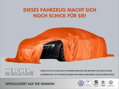Używany VW Golf VIII Life 150 KM (110 kW) 2025 Szary Sedan/Limuzyna