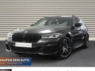 Gebraucht BMW 530e Shadowline 292 PS (214 kW) 2023 Silber Kombi