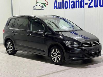 Second-hand VW Touran 150 CP (110 kW) 2022 Negru Monovolum