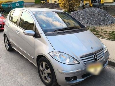 Second-hand Mercedes A200 Elegance 136 CP (100 kW) 2005 Argintiu Monovolum
