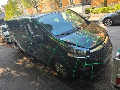 Gebraucht Opel Vivaro 125 PS (91 kW) 2015 Schwarz Van / Kleinbus