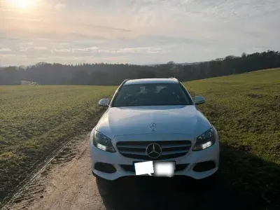 Gebraucht Mercedes C220 170 PS (125 kW) 2015 Weiß Kombi