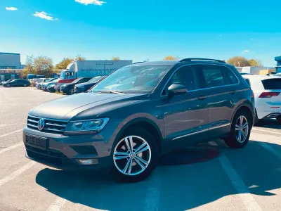 Gebraucht VW Tiguan Highline 150 PS (110 kW) 2018 Grau SUV