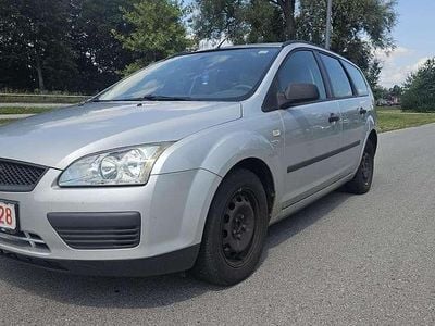 Gebraucht Ford Focus 80 PS (58 kW) 2005 Other Kombi
