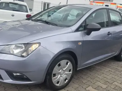 Gebraucht Seat Ibiza Reference 75 PS (55 kW) 2016 Grauskyblue Kleinwagen