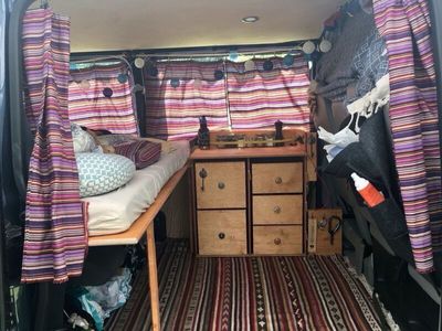 gebraucht VW T5 mit langen Radstand, ausgebaut