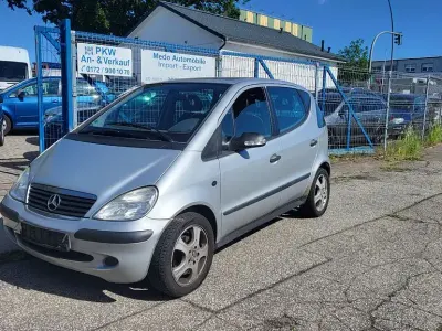 Gebraucht Mercedes A170 Elegance 95 PS (69 kW) 2004 Silber Van / Kleinbus
