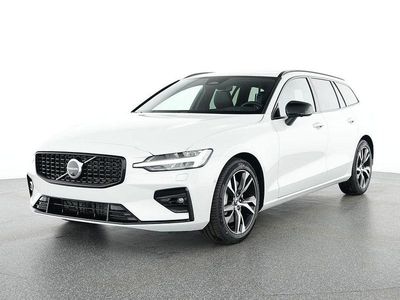 Gebraucht Volvo V60 Plus 197 PS (144 kW) 2025 Weiß Kombi