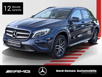 Gebraucht Mercedes GLA200 Urban 156 PS (114 kW) 2017 Blau SUV