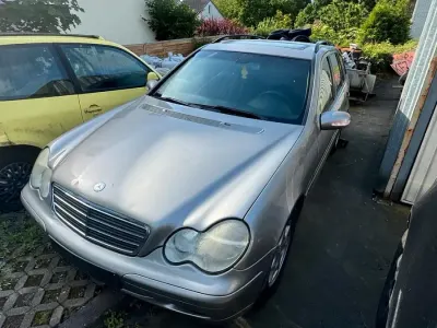Gebraucht Mercedes C180 143 PS (105 kW) 2003 Silber Kombi