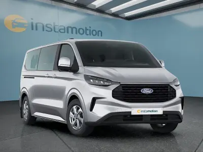 Neu Ford Tourneo 136 PS (100 kW) 2025 Silber Van / Kleinbus