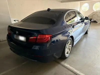 Gebraucht BMW 520 184 PS (135 kW) 2013 Blau Limousine
