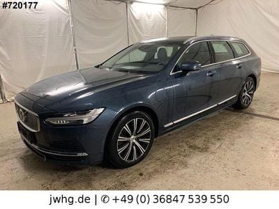 Blau Gebraucht 2021 Volvo V90 Kombi | 28.450 €