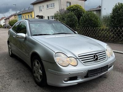 Mercedes C200