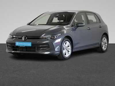 Gebraucht VW Golf VIII Life 116 PS (85 kW) 2024 Grau Limousine