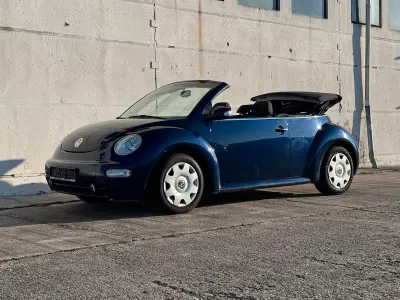 Gebraucht VW New Beetle 75 PS (55 kW) 2003 Blau Kleinwagen