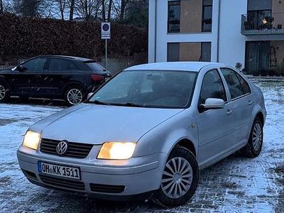 Gebraucht VW Bora Comfortline 101 PS (74 kW) 1998 Grau Limousine