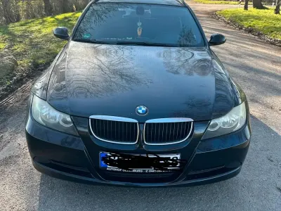 Gebraucht BMW 320 150 PS (110 kW) 2008 Schwarz Limousine