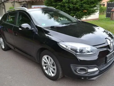Gebraucht Renault Mégane GrandTour Initiale Paris 132 PS (97 kW) 2013 Sternenschwarz Kombi