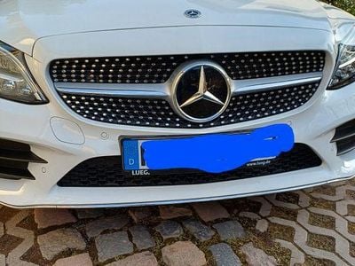 Gebraucht Mercedes C220 194 PS (142 kW) 2023 Weiß Cabrio