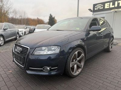Gebraucht Audi A3 Sportback Ambiente 160 PS (117 kW) 2011 Blau Kleinwagen