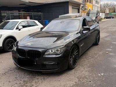 Gebraucht BMW 750 M Sport 408 PS (300 kW) 2010 Grau Limousine